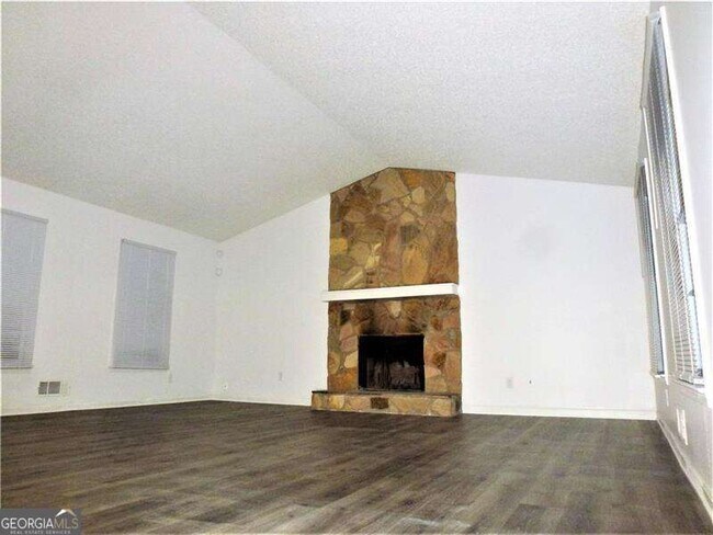 Building Photo - 382 Cross Creek Pl