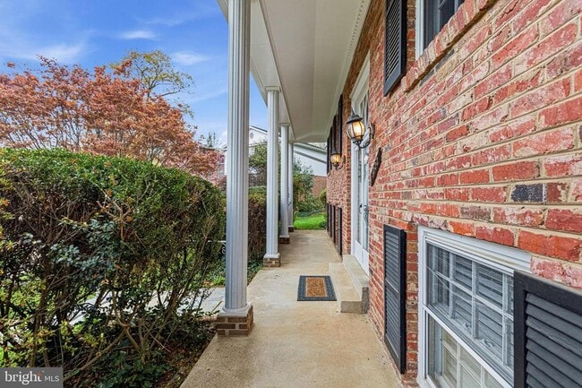 Building Photo - 1322 Cordelia Ct