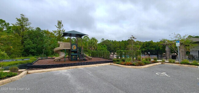 Building Photo - 3948 Southern Vis Lp