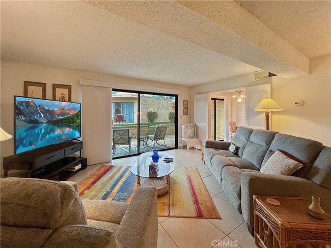 Building Photo - 68563 Paseo Real