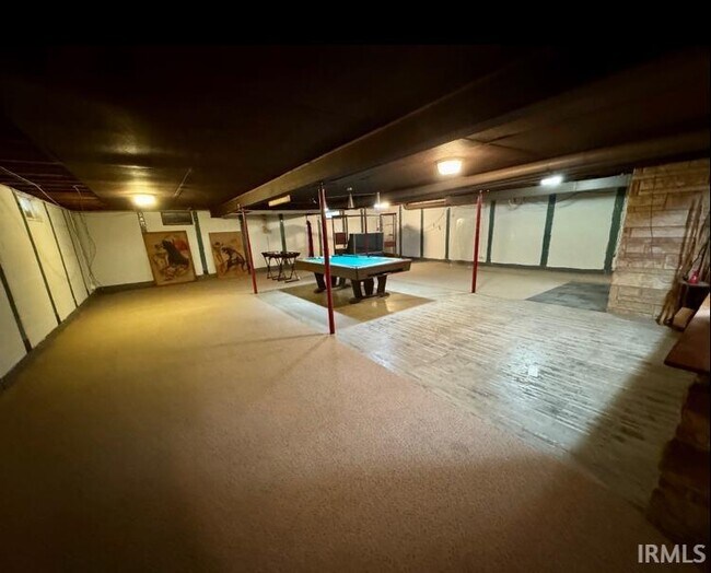 Building Photo - 200 E Glendora Dr