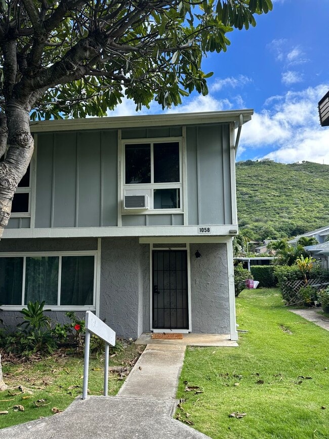 Building Photo - 1058 Awawamalu St