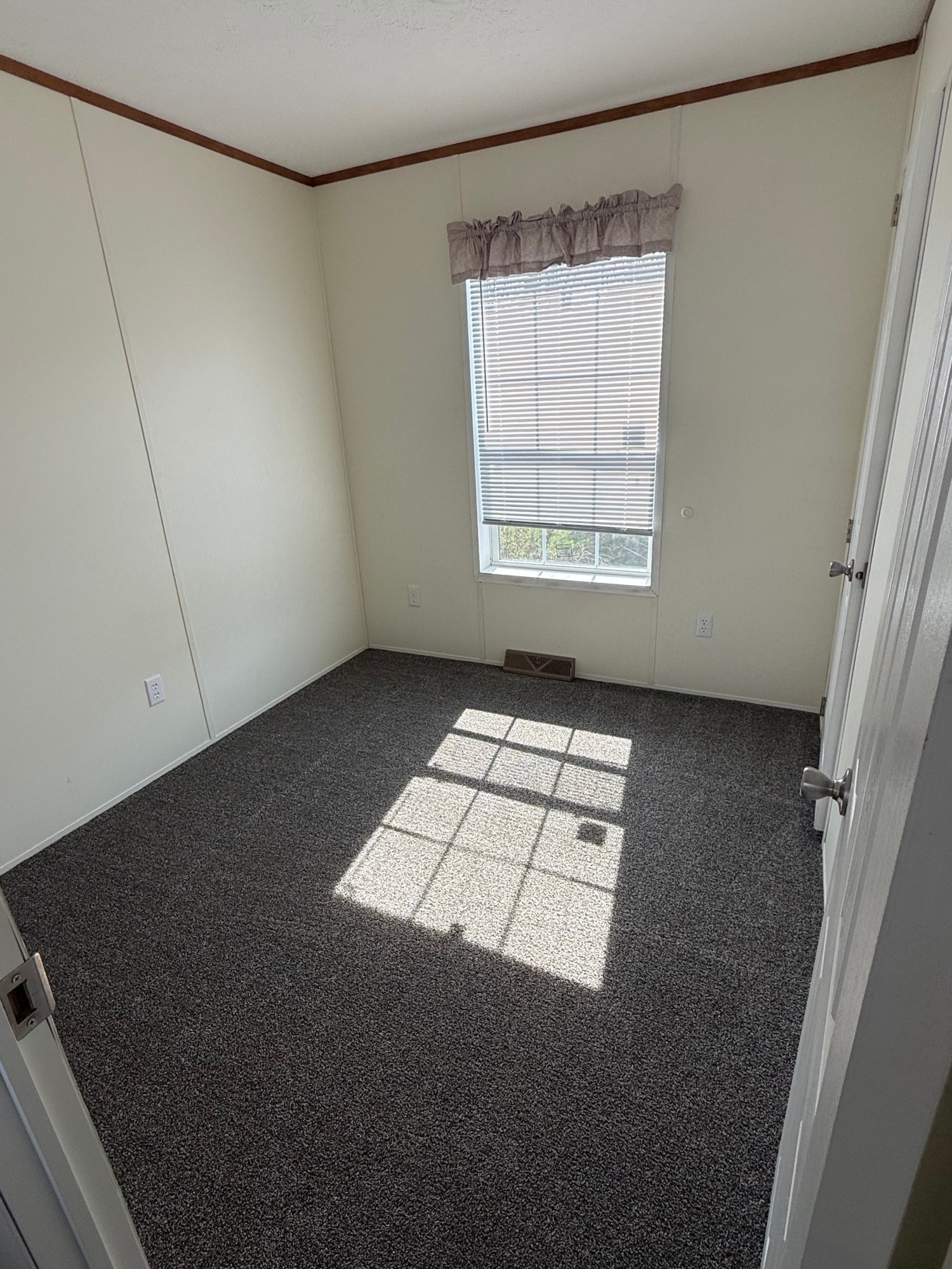 Building Photo - 28 Horner Dr