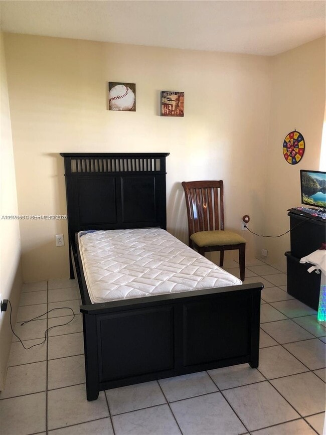 Building Photo - 13749 SW 147th Cir Ln