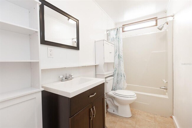 Building Photo - 1824 Marion County Rd