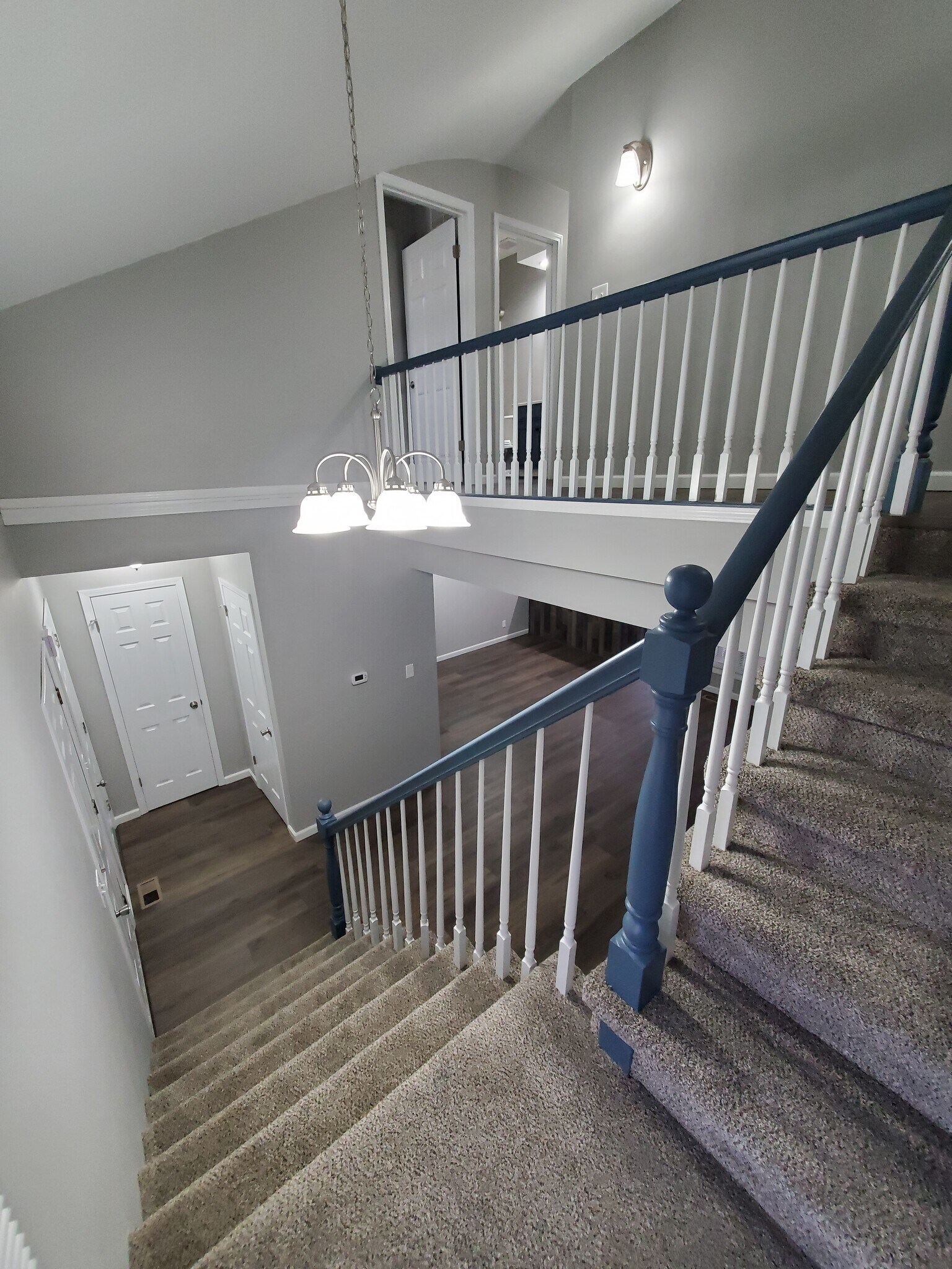 Building Photo - 12 Pebble Ct