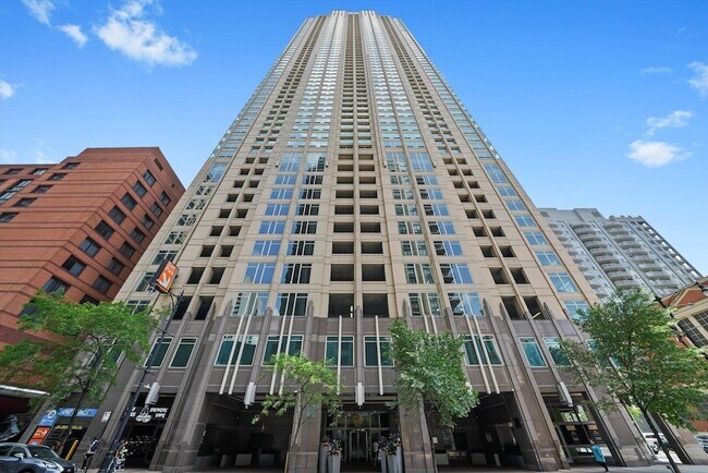 Building Photo - 33 W Ontario St