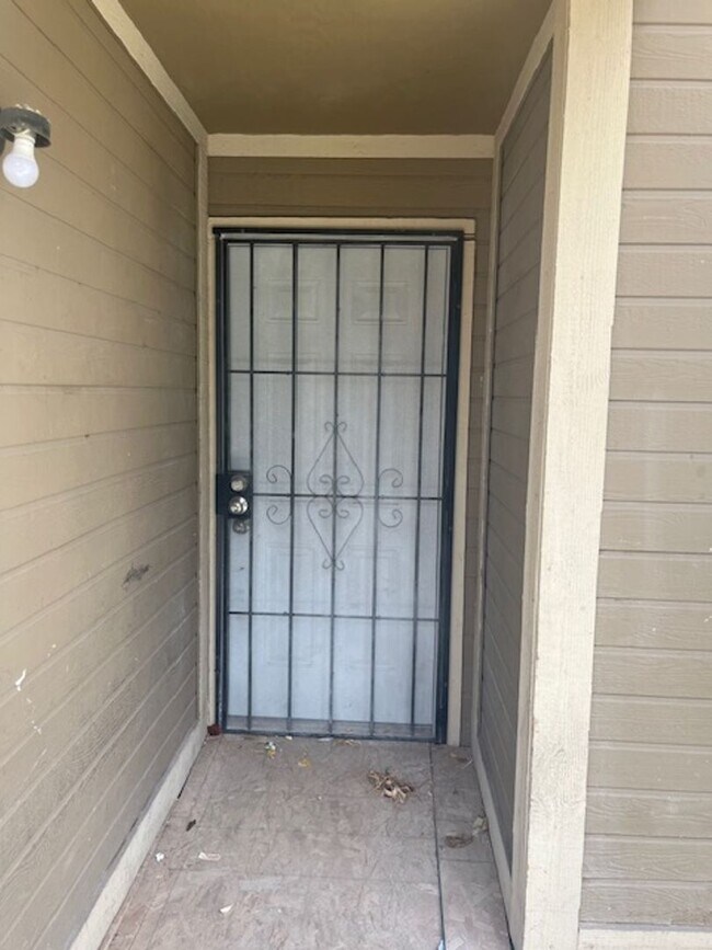 Building Photo - 4621 Amberleigh Ln