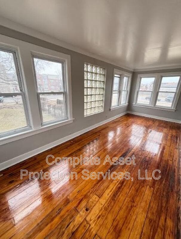 Building Photo - 3732 Deodar St