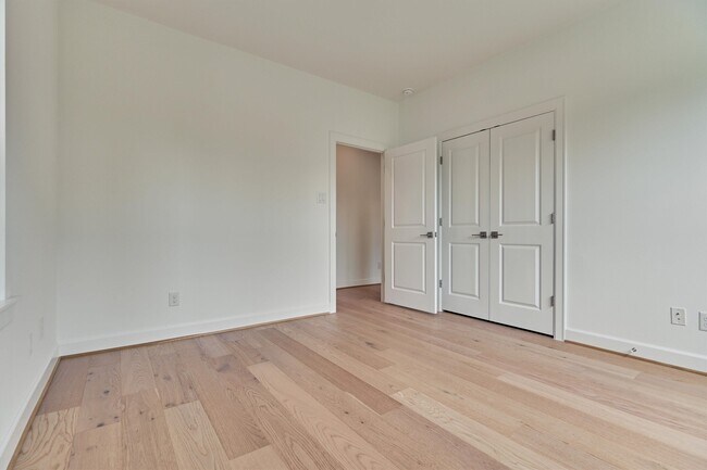 Building Photo - 2037 Carlson Creek Dr