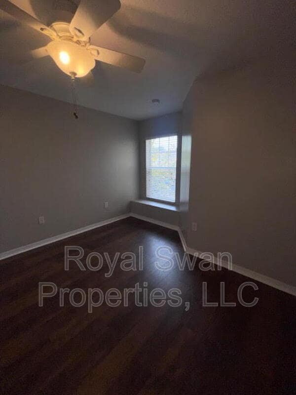 Building Photo - 4217 Winding Vine Dr