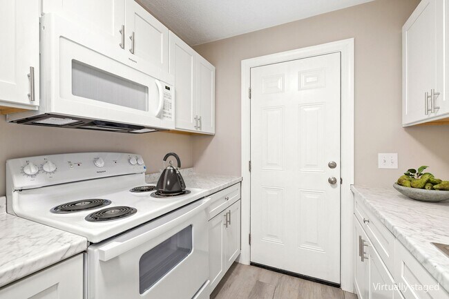 Building Photo - Bright 3-Bedroom, 1-Bath Apartment in Sumter, SC – Pinedale Apartments