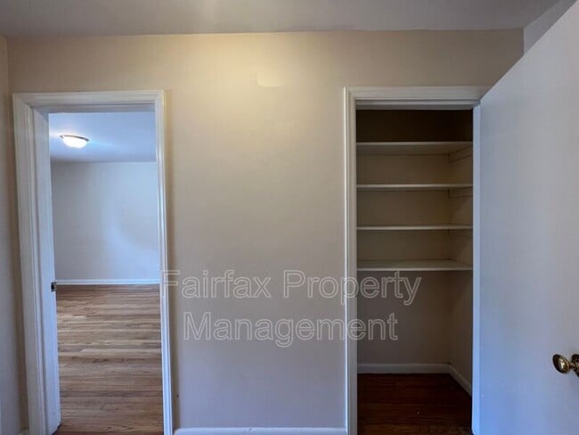 Building Photo - 1937 Morehead Ave