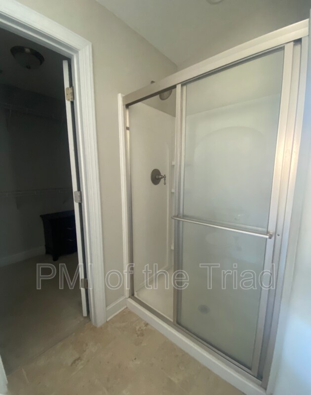 Building Photo - 1146 Augustine Heights Dr