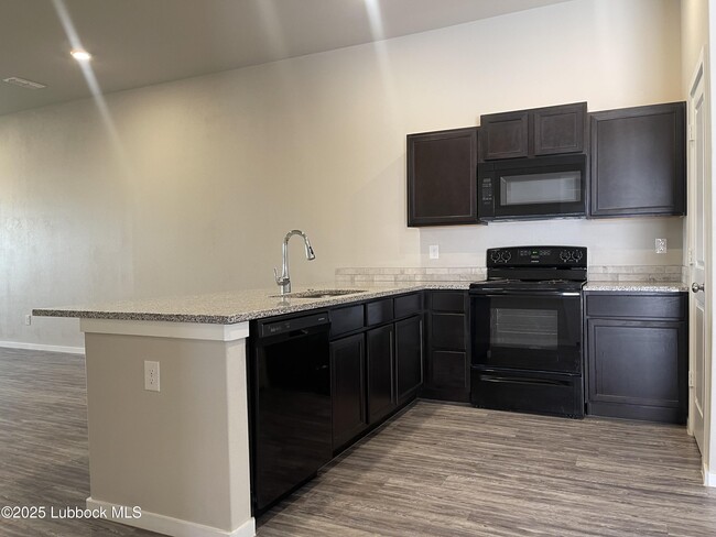 Building Photo - 1628 133rd St