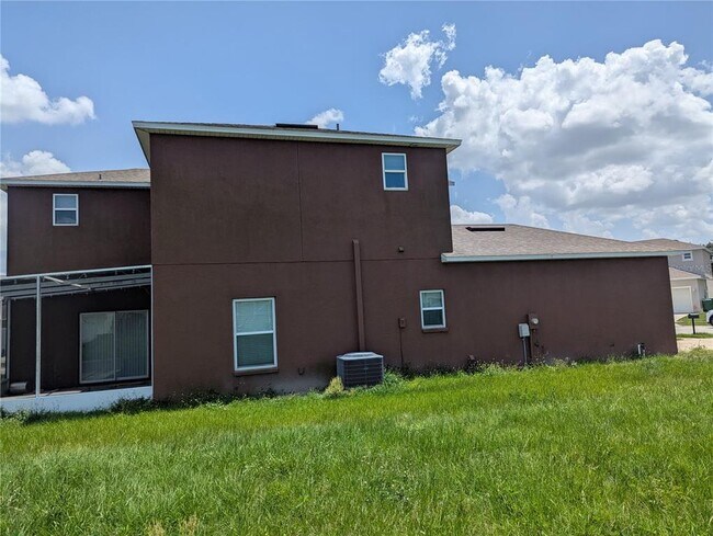 Building Photo - 1357 Salisbury Dr