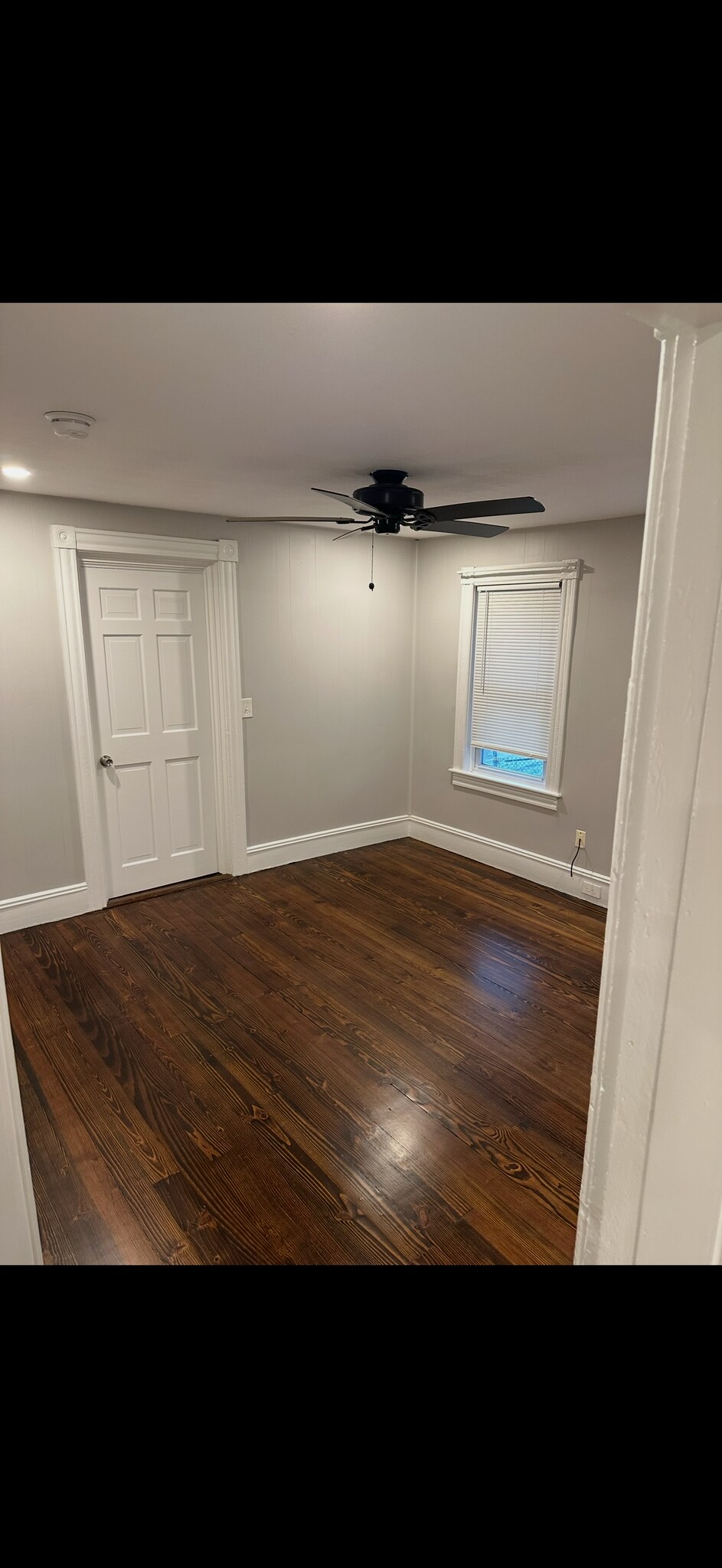 Building Photo - 30 Grover St