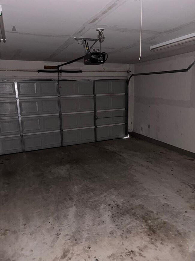 Building Photo - 1403 Haley Gray Dr