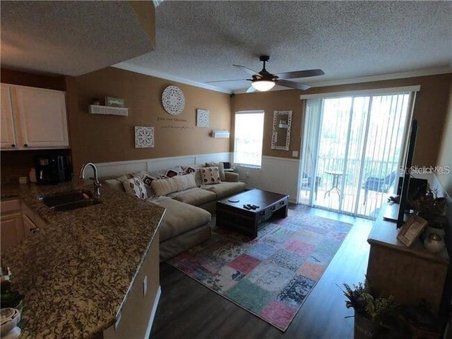 Building Photo - 5450 Bentgrass Dr