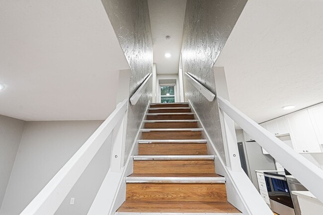 Building Photo - just fully updated open living concept!