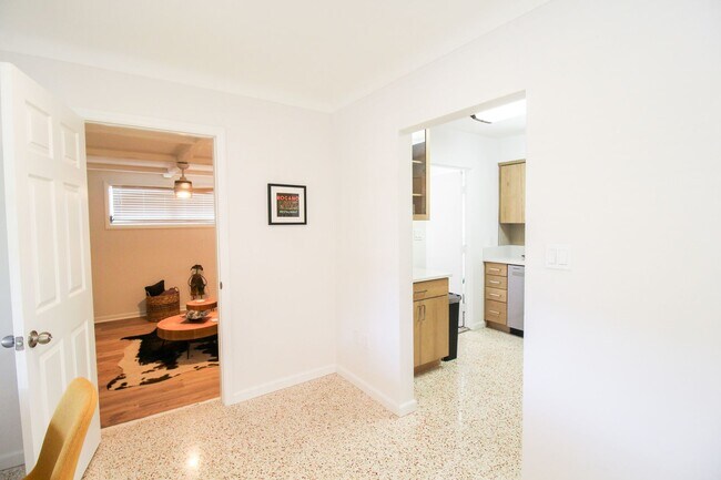 Building Photo - West of Trail Mid-Century Gem with New Designer Kitchen & Oversized Corner Lot