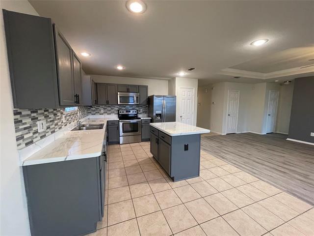 Building Photo - 5817 Mountain Bluff Dr