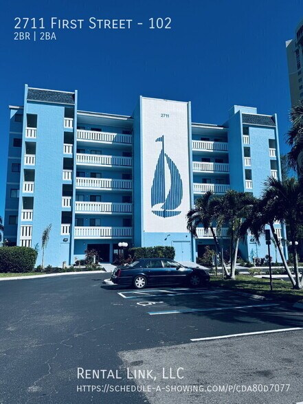 Building Photo - 2711 First Street-102