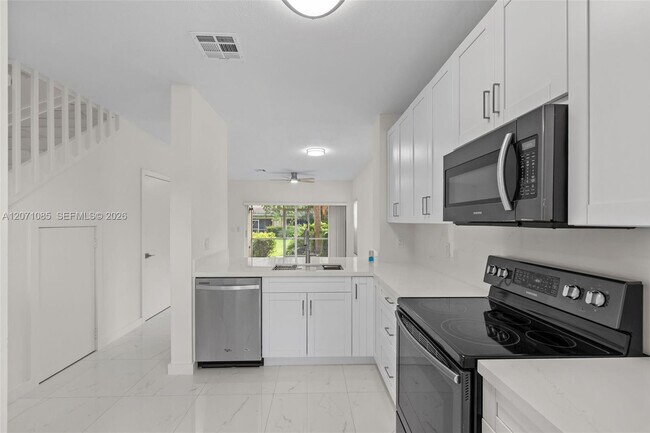 Building Photo - 12133 SW 3rd St