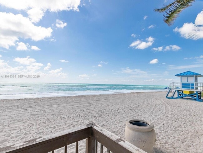 Building Photo - 3001 S Ocean Dr