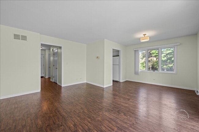 Building Photo - 751 Monticello Dr