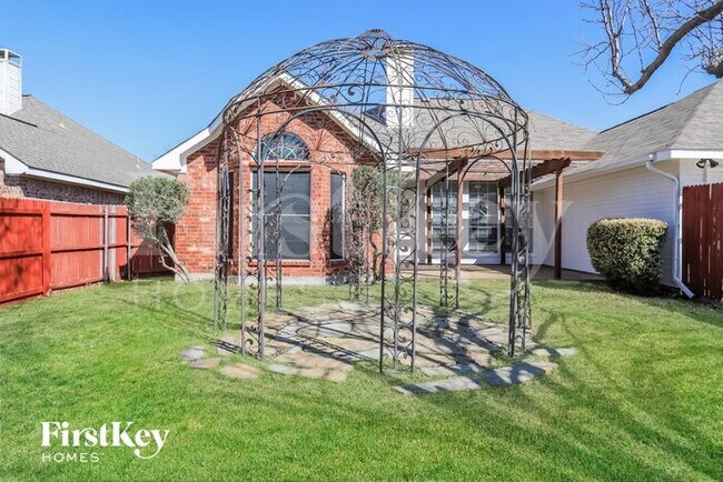 Building Photo - 1234 Shenandoah Dr