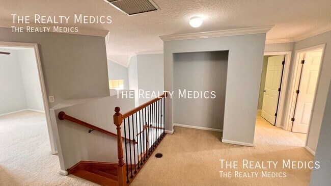 Building Photo - 10319 Willow Ridge Loop
