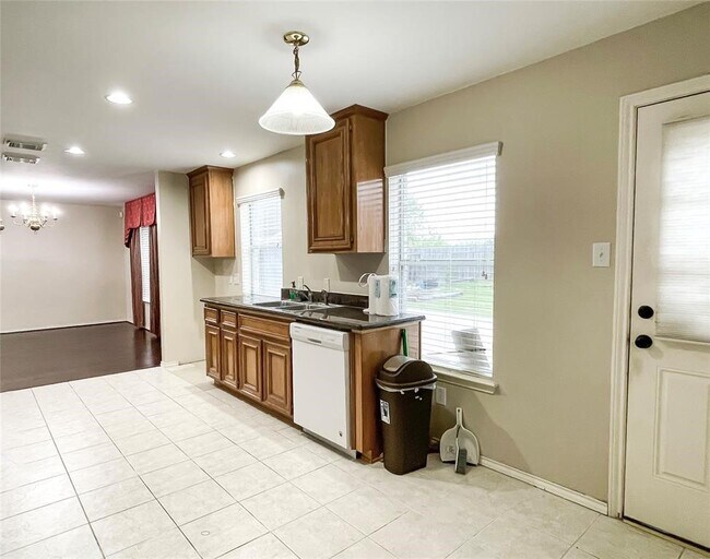 Building Photo - 916 Schooner Cove Ln