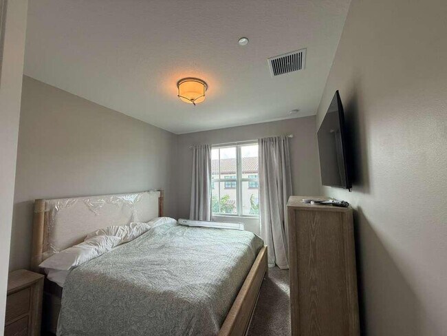 Building Photo - 5348 Sagan Ln