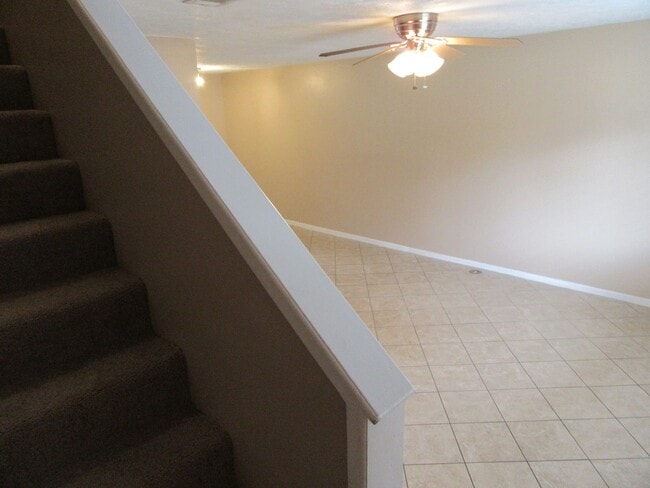 Building Photo - 830 West St