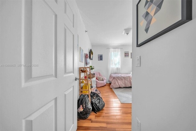 Building Photo - 1400 Salzedo St