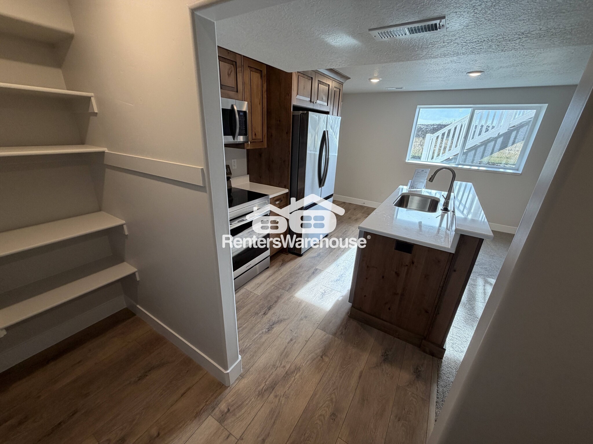 Building Photo - 373 N 2625 W