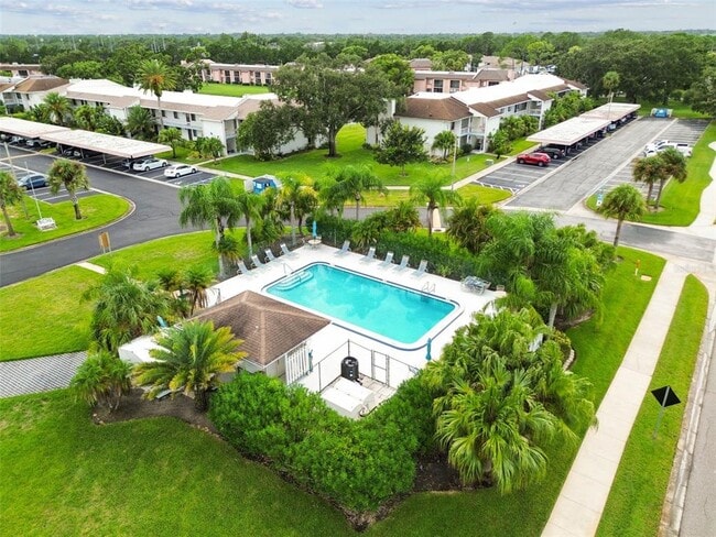 Building Photo - 204 Mary Dr