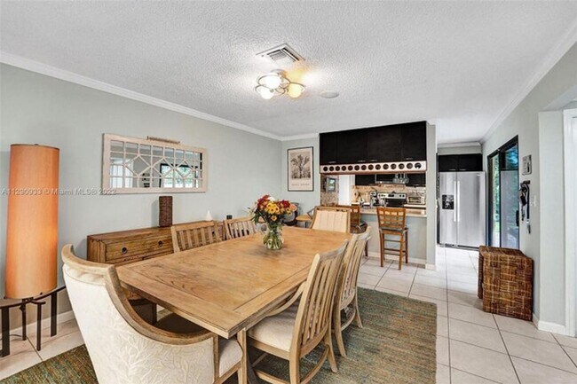 Building Photo - 22322 Pineapple Walk Dr