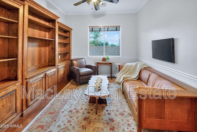 Building Photo - 527 E Tonto Dr