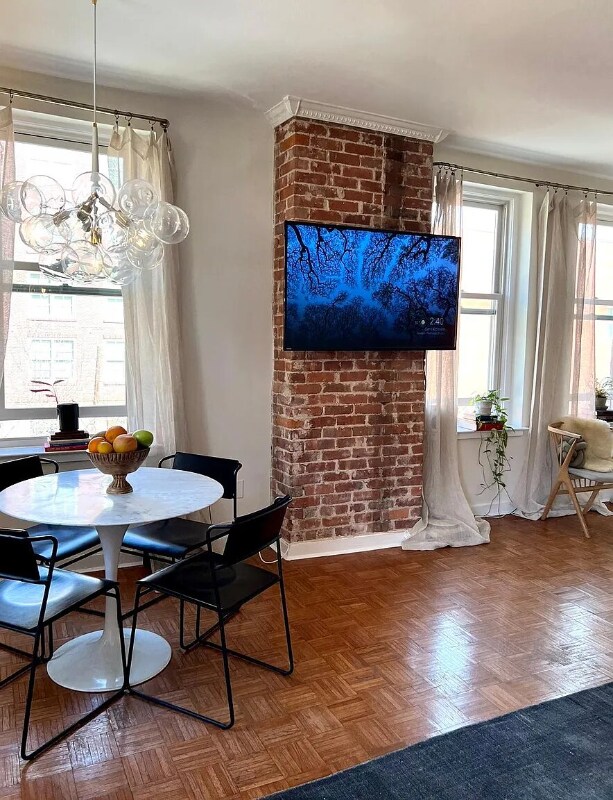 Building Photo - 131 Washington St