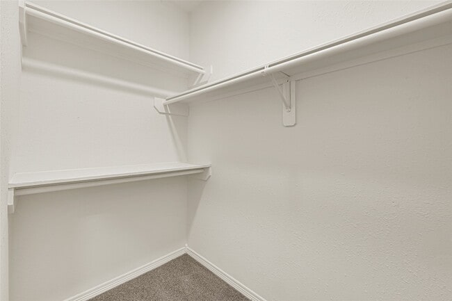 Building Photo - 22127 Nobles Crossing Dr