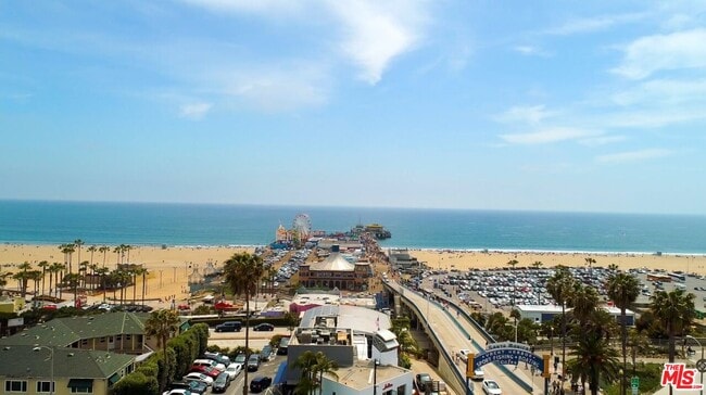 Building Photo - 1317 Stanford St