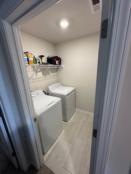 Laundry Room - 1053 Plumcrest Dr
