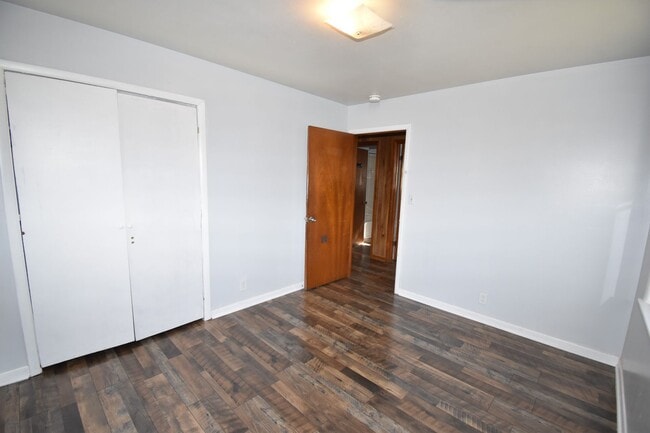 Building Photo - 3 Bedroom Pet Friendly Home For Rent Near ...