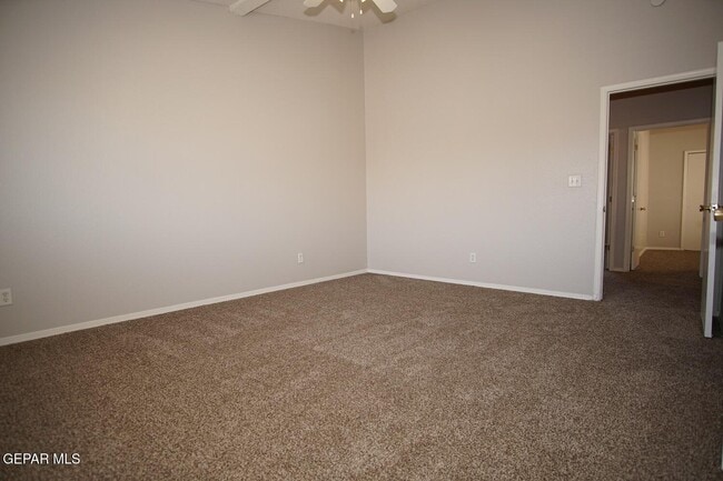 Building Photo - 11021 Sunshine Ct