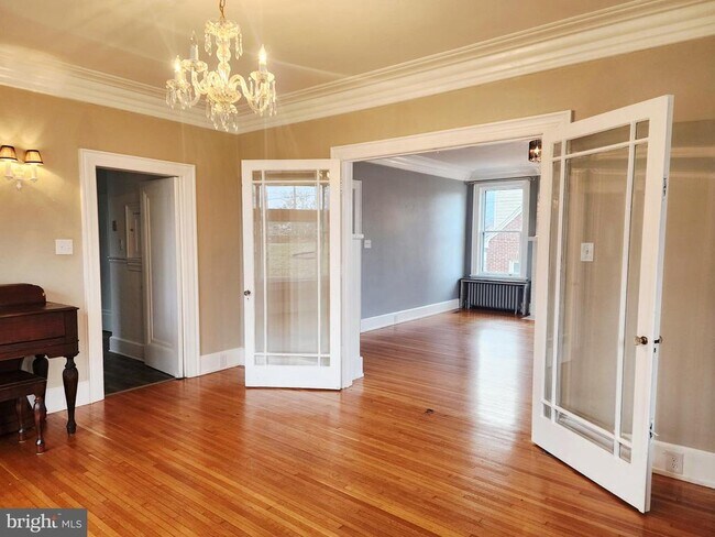 Building Photo - 515 Fourth St