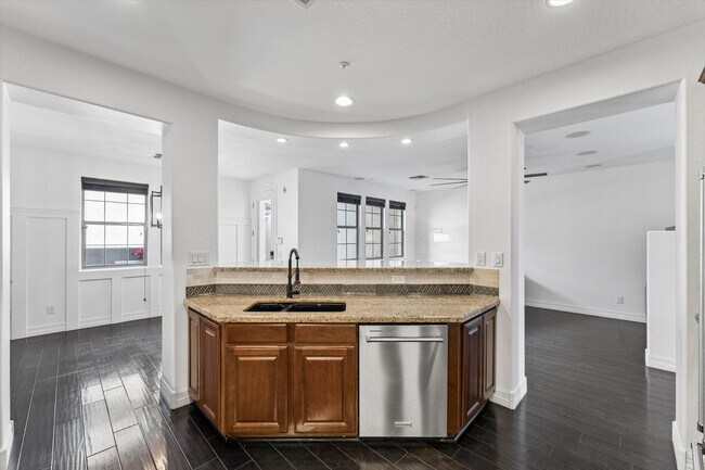 Building Photo - 18507 N 94th St