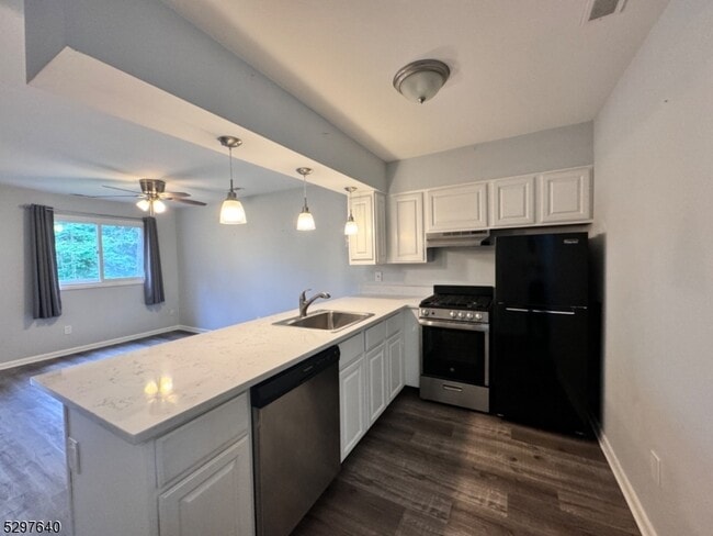 Building Photo - 2 Gunstock Dr