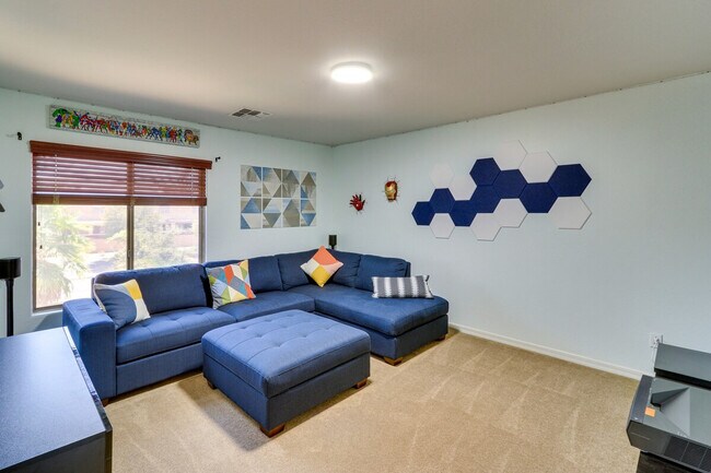 Building Photo - 19053 N Wilson St